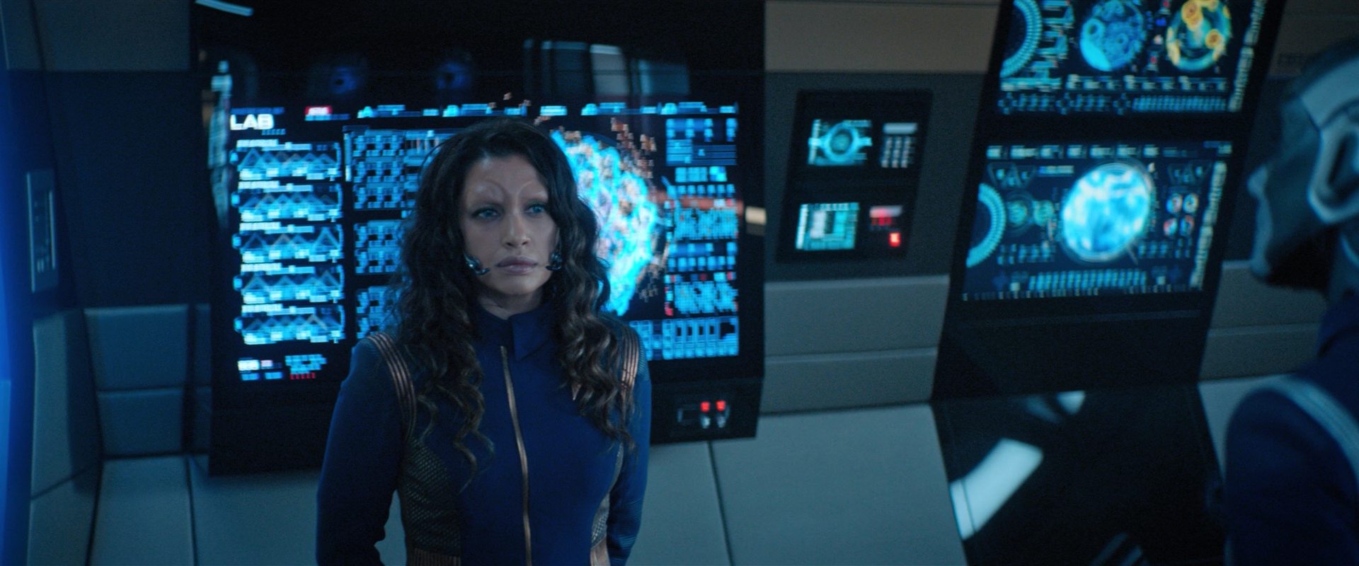 extant_StarTrekDiscovery_2x09-ProjectDaedalus_02327.jpg