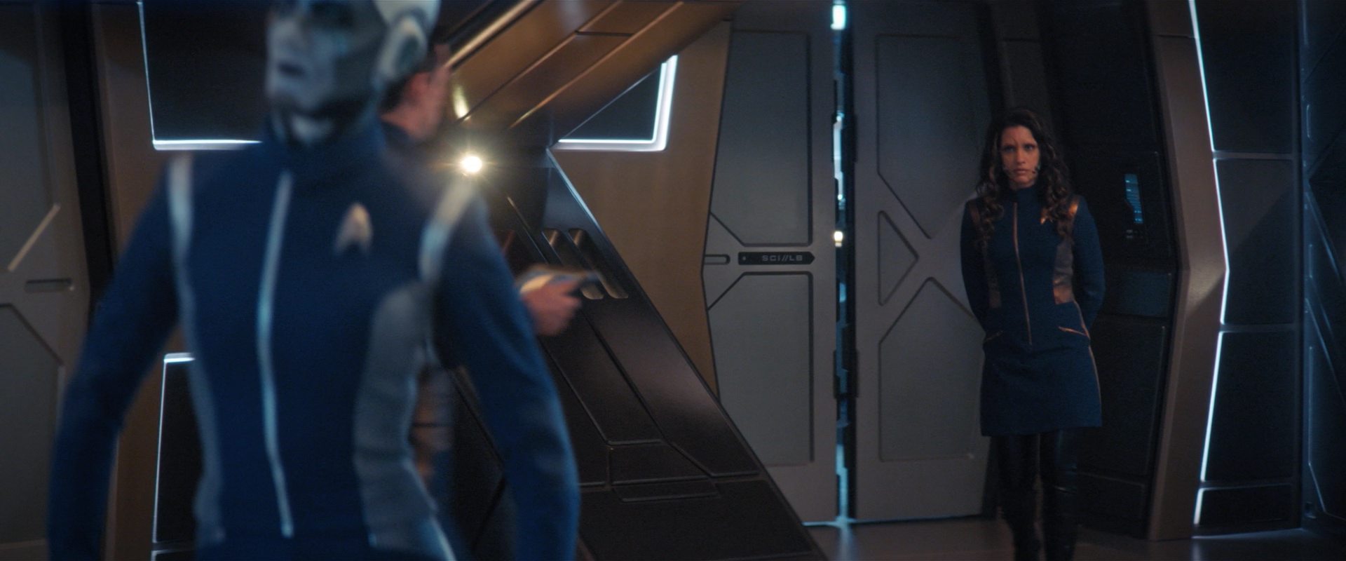 extant_StarTrekDiscovery_2x09-ProjectDaedalus_02349.jpg