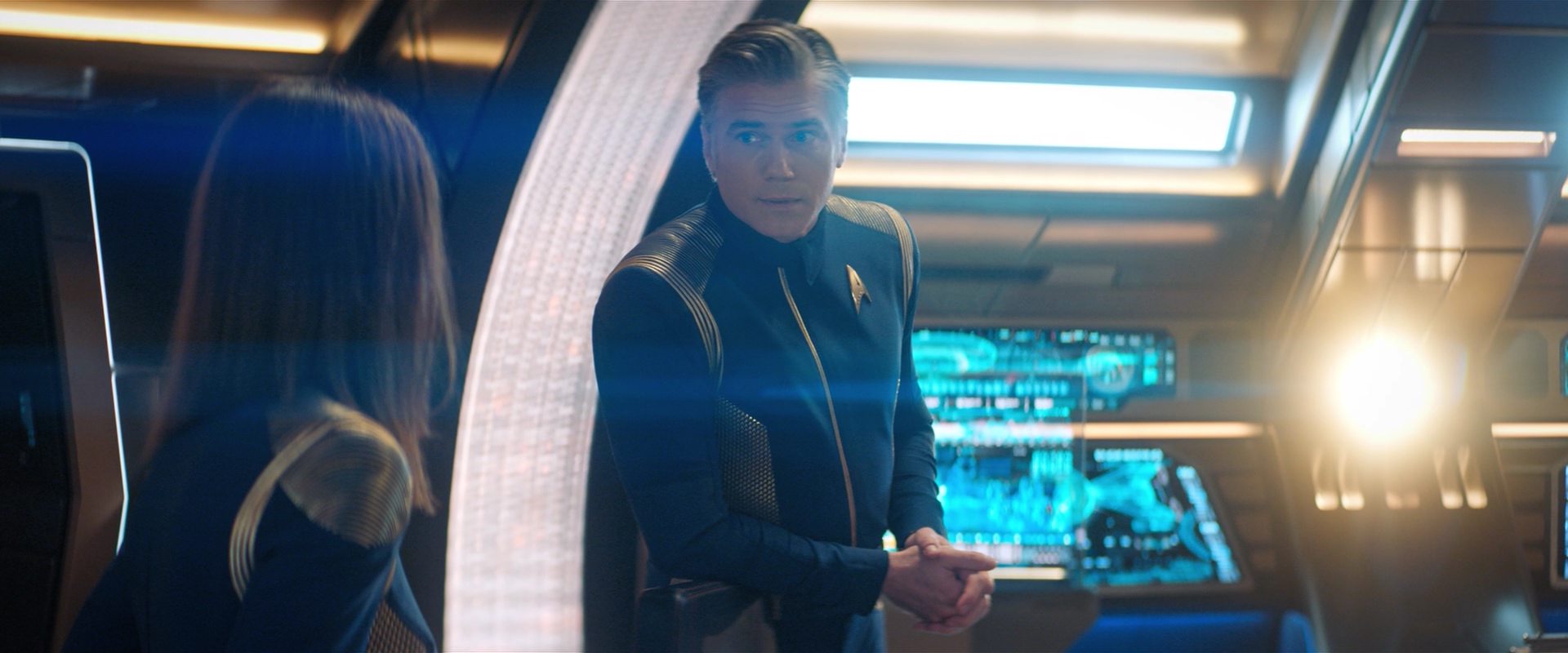 extant_StarTrekDiscovery_2x09-ProjectDaedalus_02506.jpg
