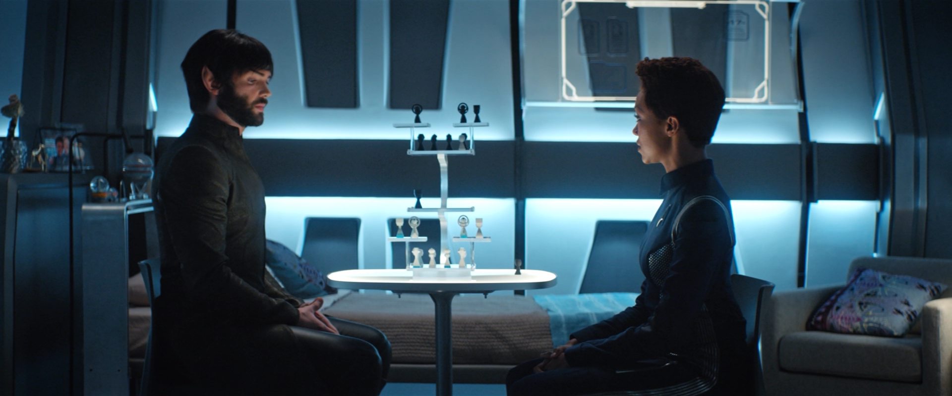extant_StarTrekDiscovery_2x09-ProjectDaedalus_02570.jpg