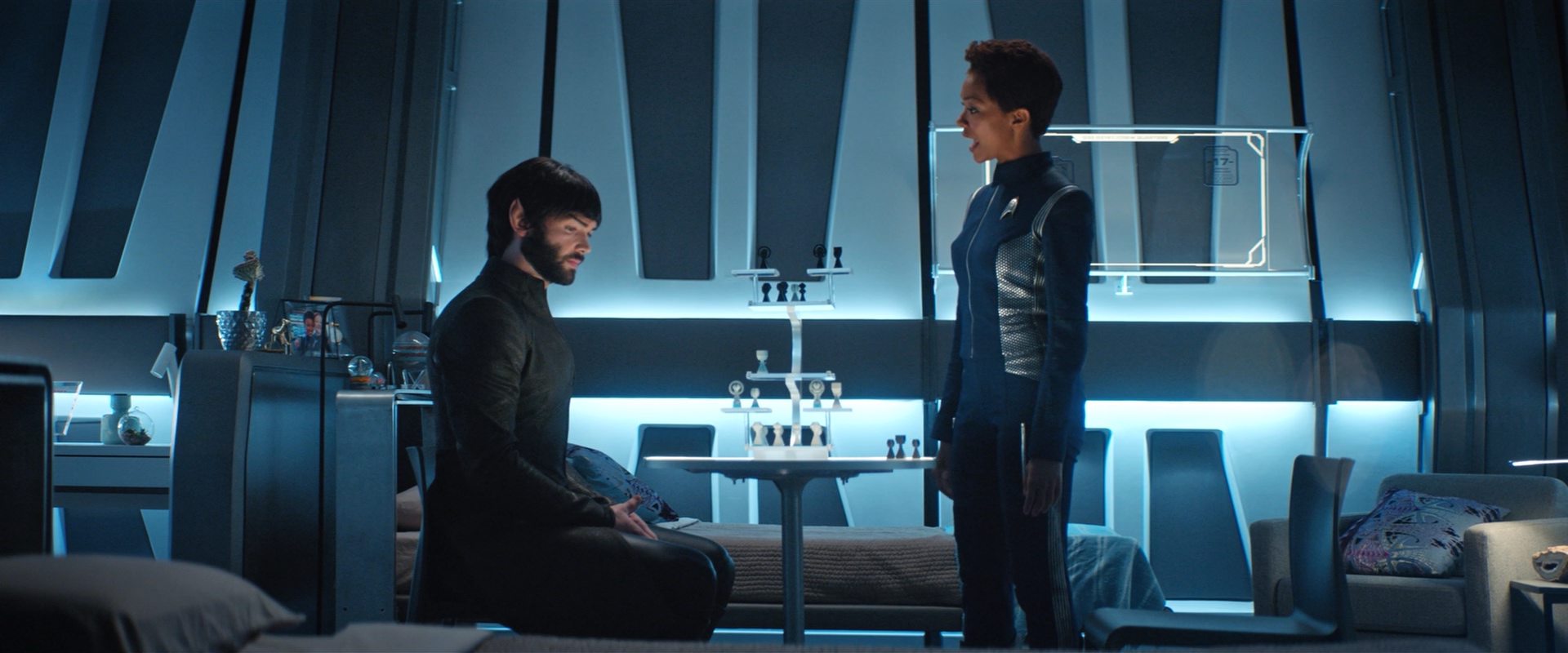 extant_StarTrekDiscovery_2x09-ProjectDaedalus_02750.jpg