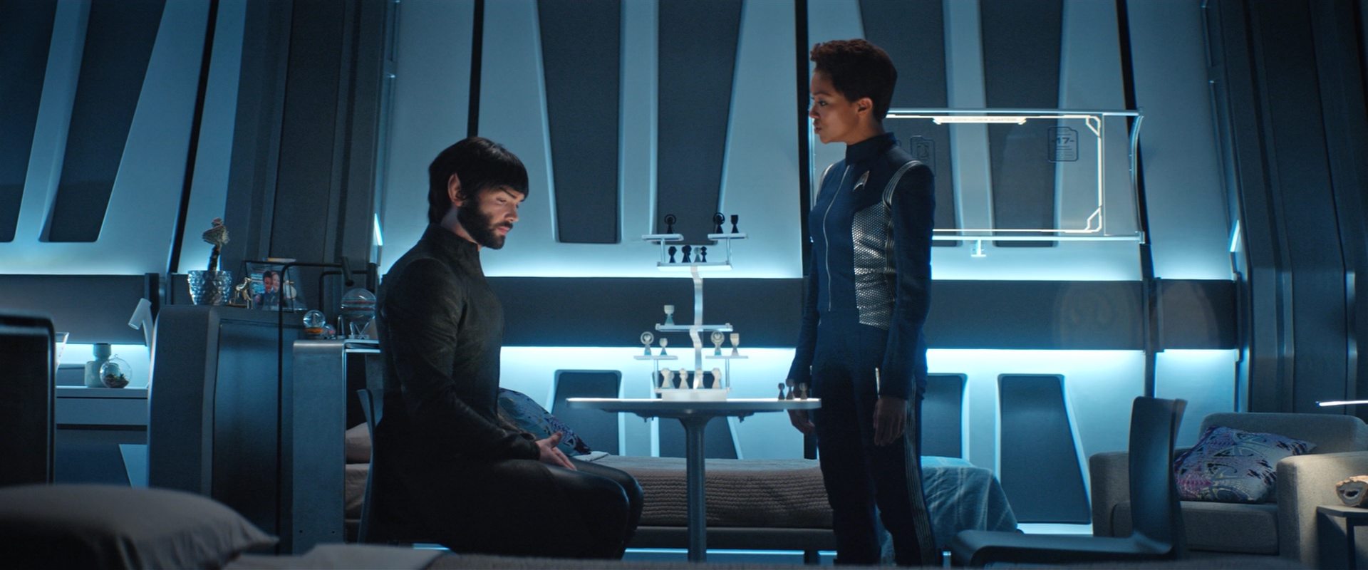extant_StarTrekDiscovery_2x09-ProjectDaedalus_02753.jpg