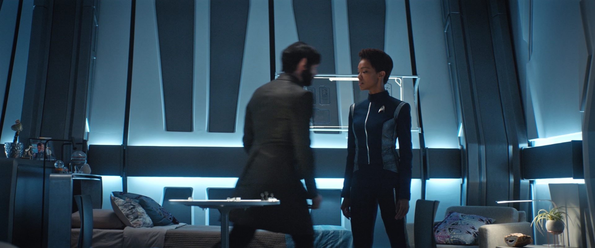 extant_StarTrekDiscovery_2x09-ProjectDaedalus_03050.jpg