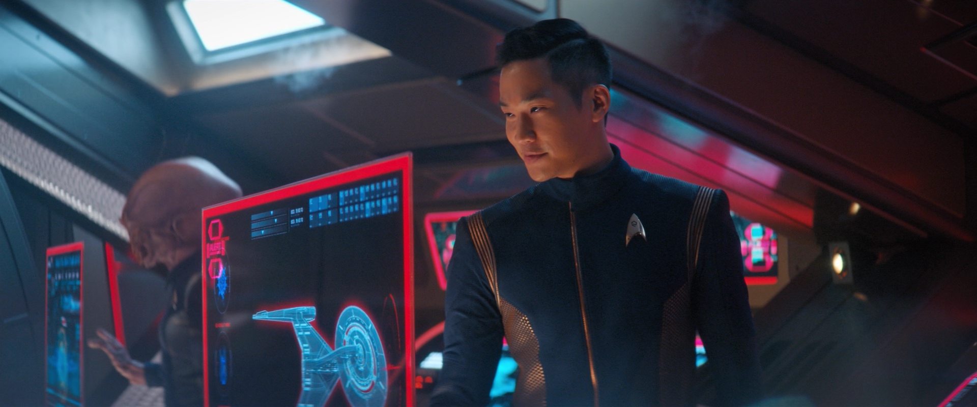 extant_StarTrekDiscovery_2x09-ProjectDaedalus_03731.jpg