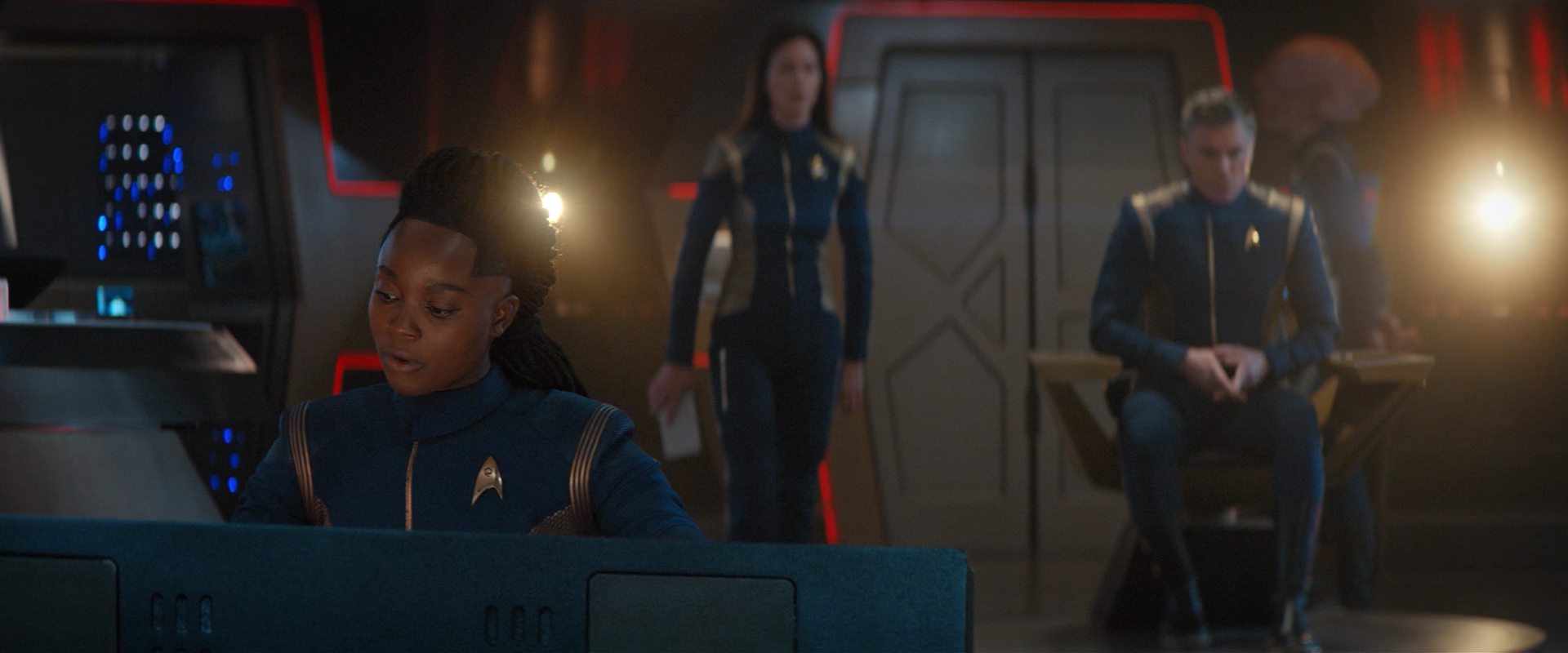 extant_StarTrekDiscovery_2x09-ProjectDaedalus_03735.jpg