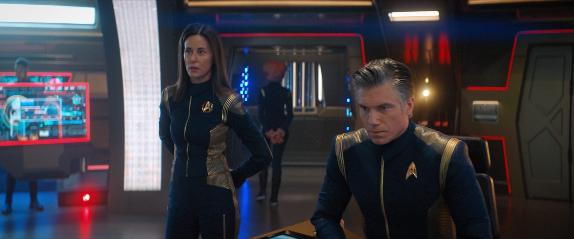 extant_StarTrekDiscovery_2x09-ProjectDaedalus_03740.jpg