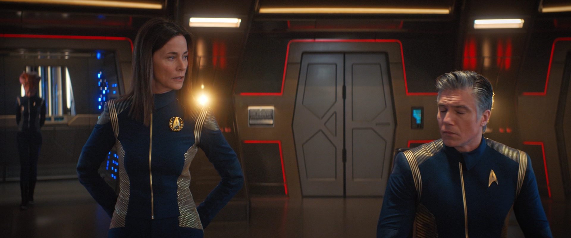 extant_StarTrekDiscovery_2x09-ProjectDaedalus_03762.jpg