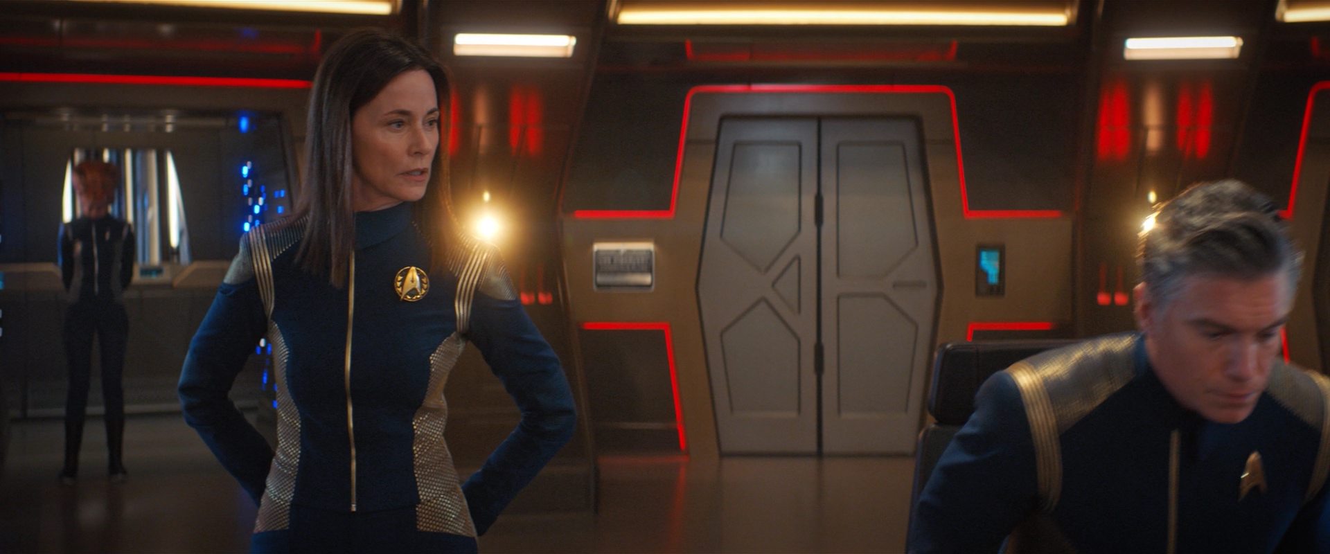 extant_StarTrekDiscovery_2x09-ProjectDaedalus_03765.jpg