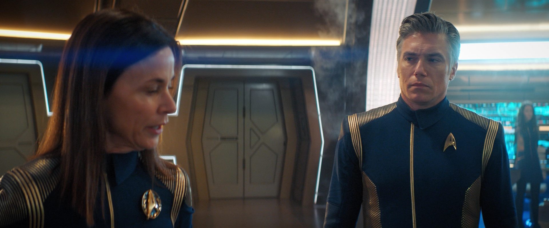 extant_StarTrekDiscovery_2x09-ProjectDaedalus_03937.jpg