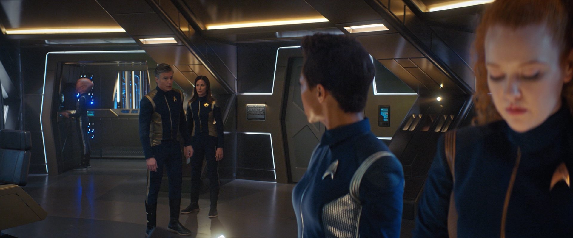 extant_StarTrekDiscovery_2x09-ProjectDaedalus_04006.jpg
