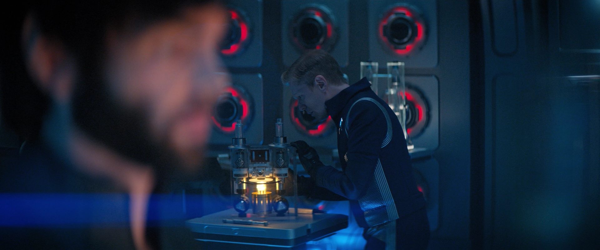 extant_StarTrekDiscovery_2x09-ProjectDaedalus_04048.jpg
