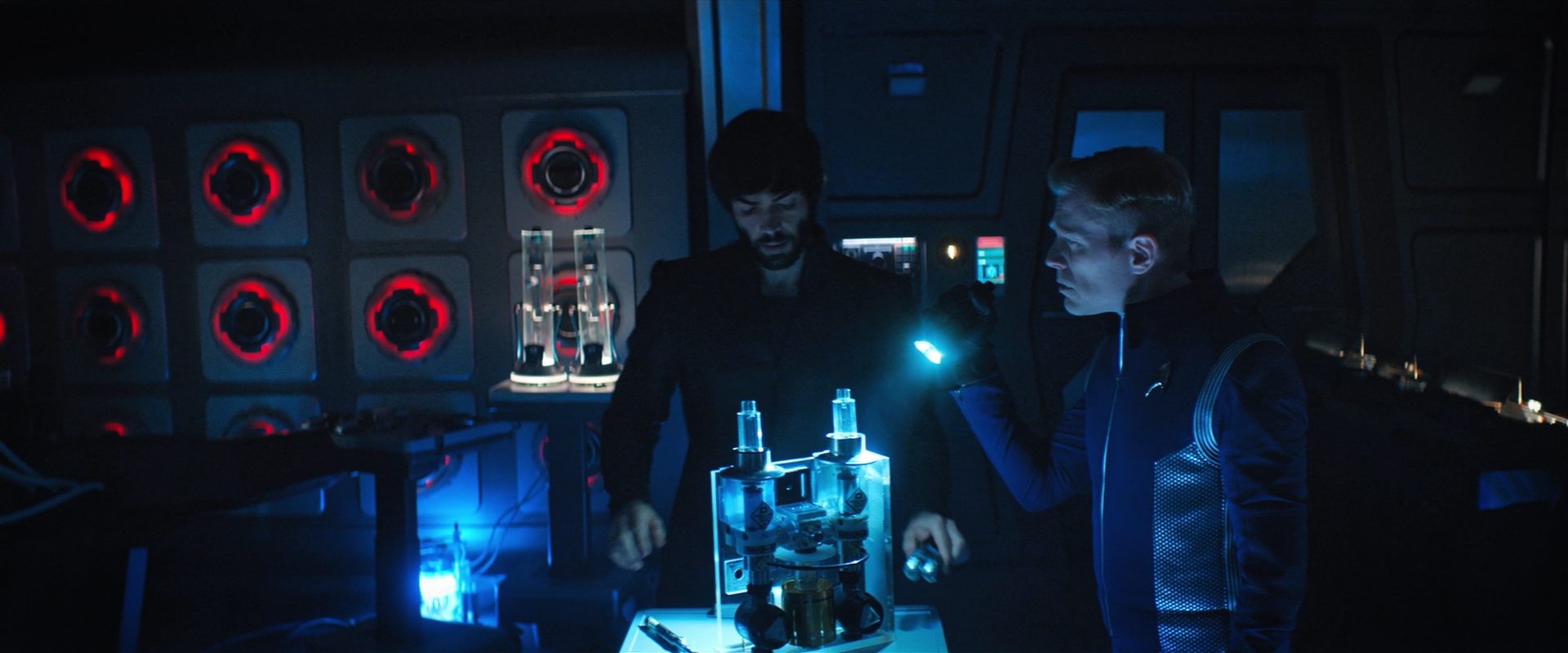 extant_StarTrekDiscovery_2x09-ProjectDaedalus_04173.jpg