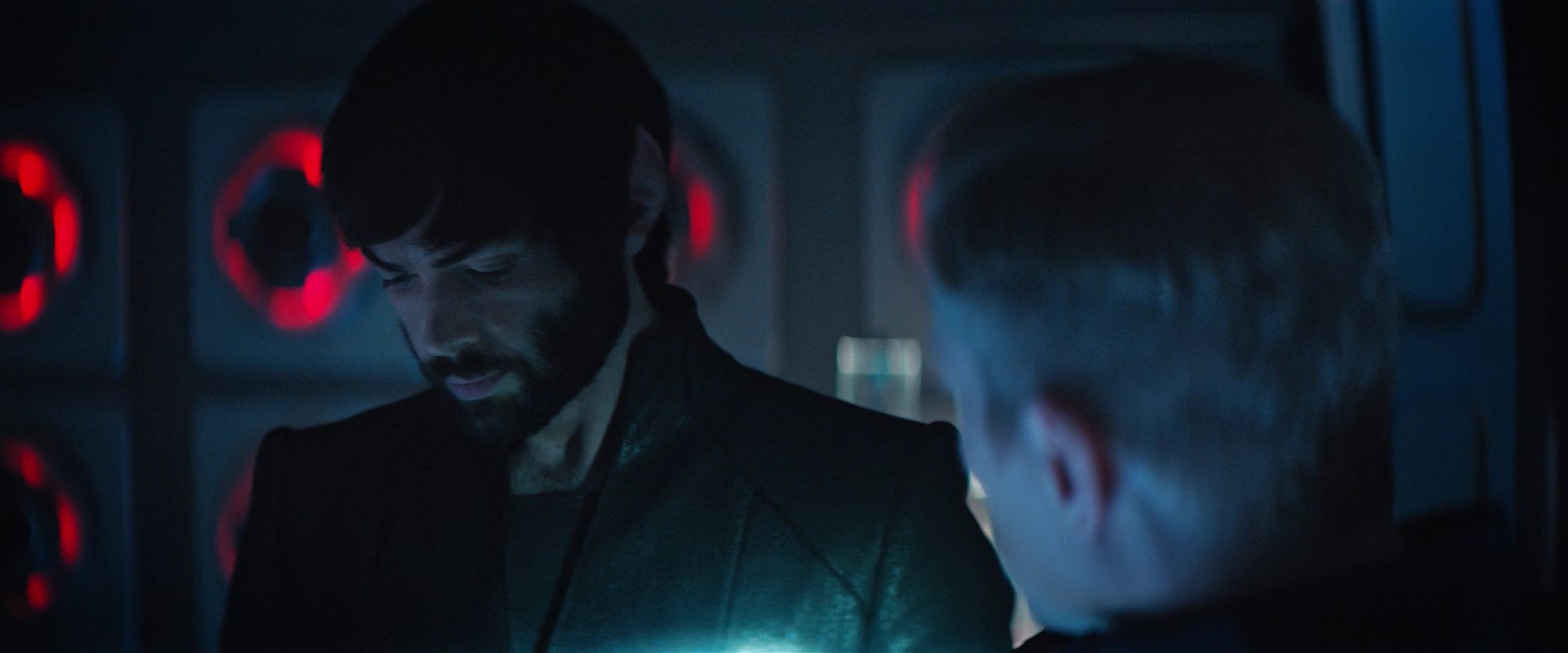 extant_StarTrekDiscovery_2x09-ProjectDaedalus_04233.jpg