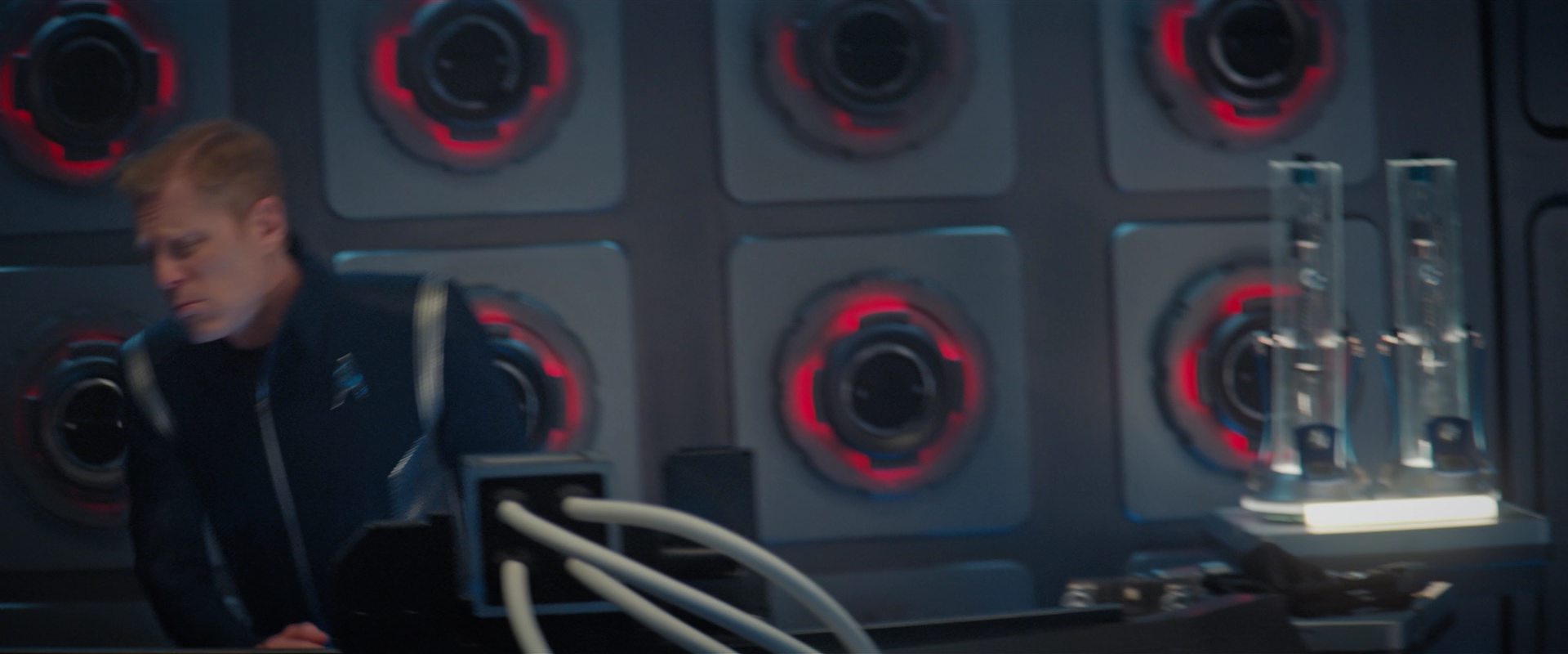 extant_StarTrekDiscovery_2x09-ProjectDaedalus_04314.jpg