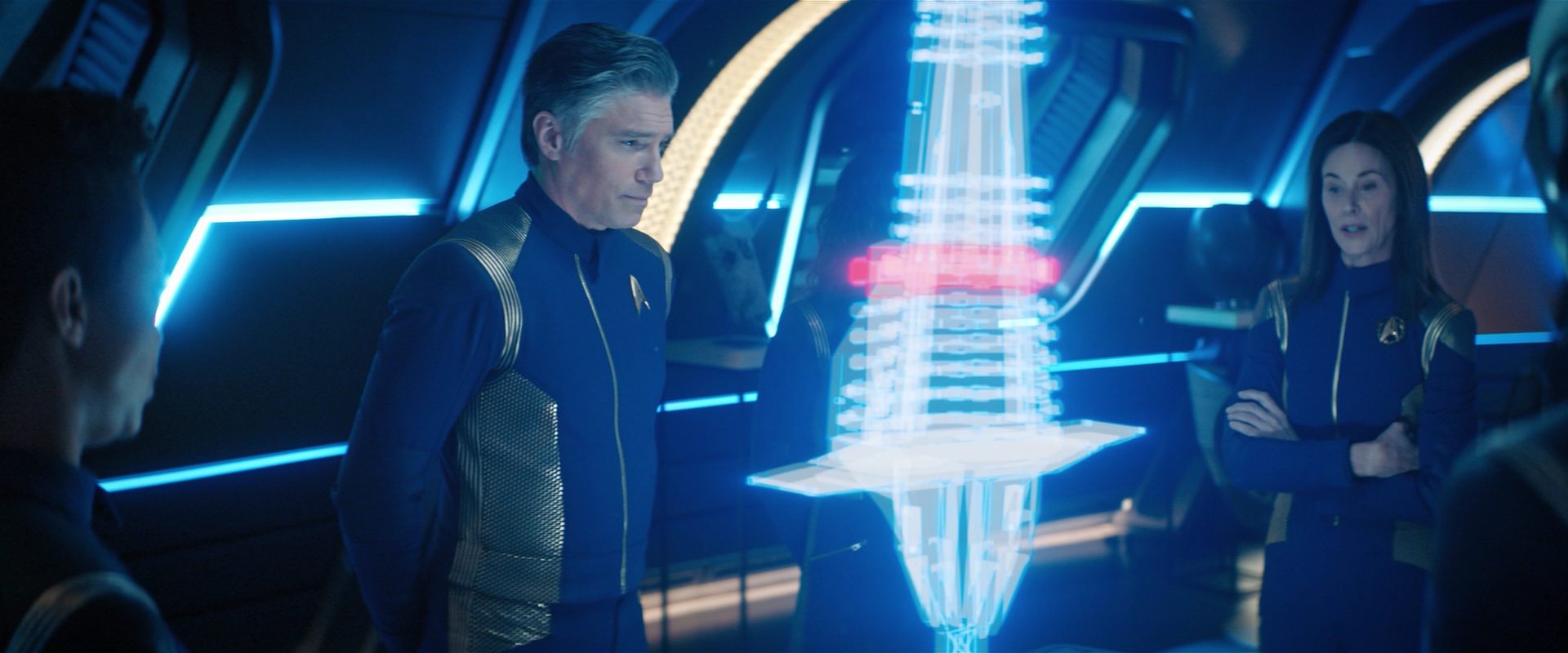 extant_StarTrekDiscovery_2x09-ProjectDaedalus_04433.jpg