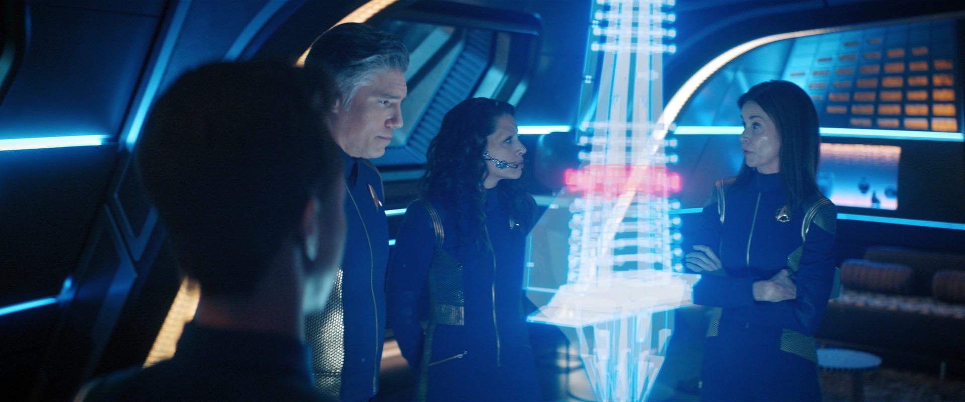 extant_StarTrekDiscovery_2x09-ProjectDaedalus_04436.jpg