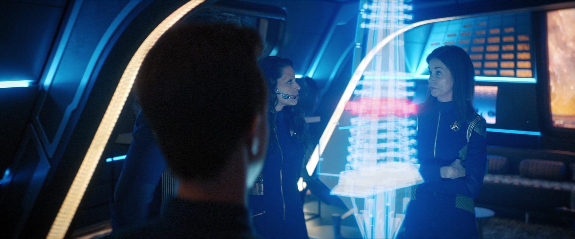 extant_StarTrekDiscovery_2x09-ProjectDaedalus_04437.jpg