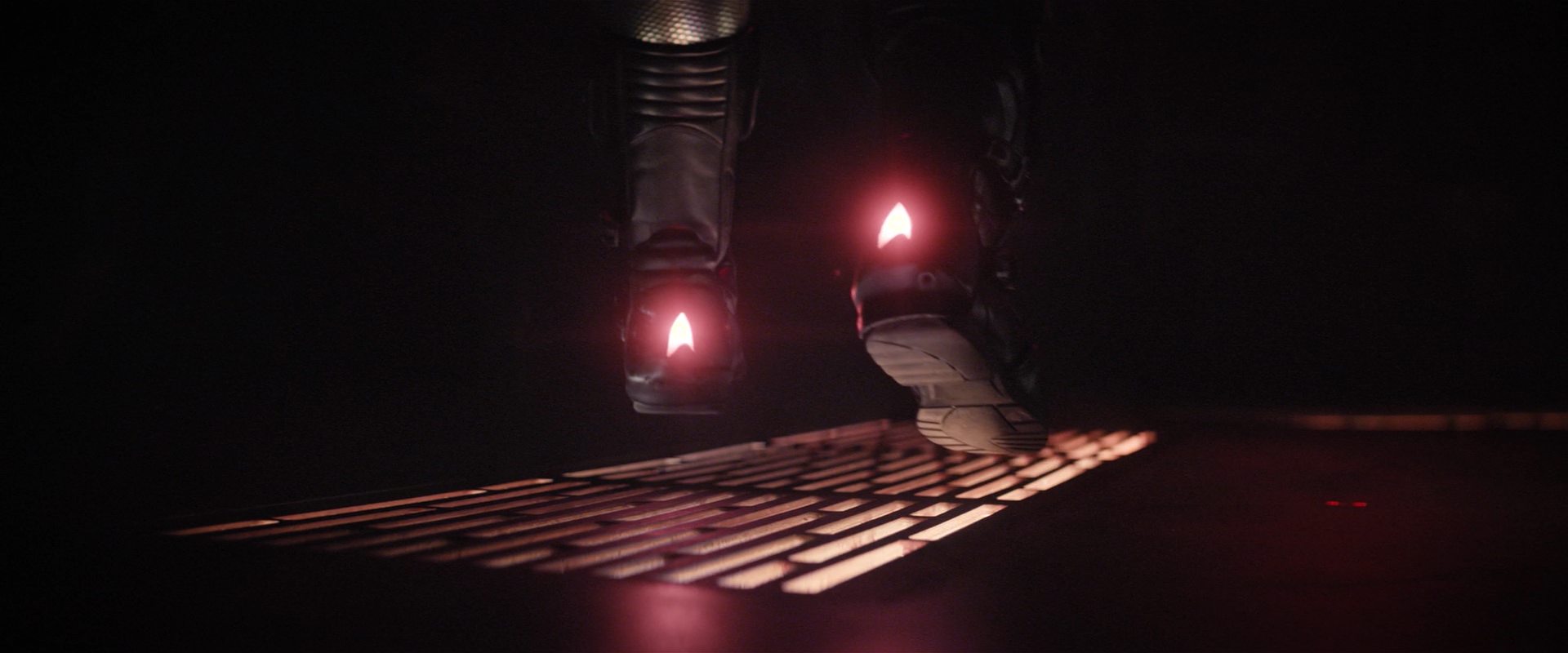 extant_StarTrekDiscovery_2x09-ProjectDaedalus_04522.jpg