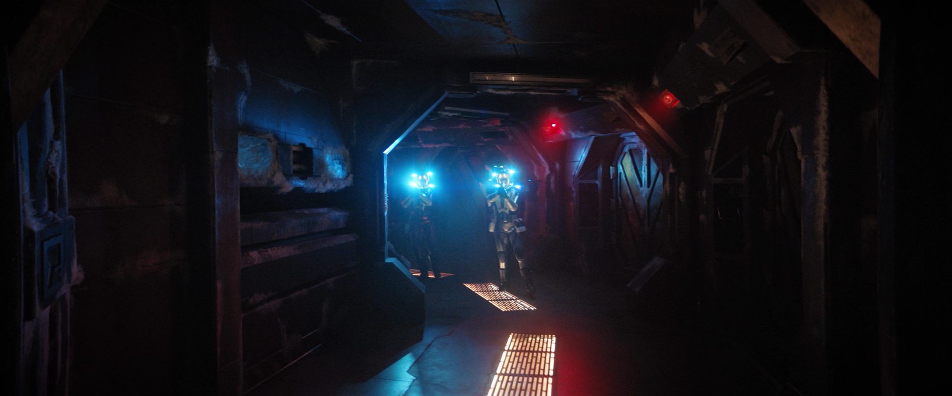 extant_StarTrekDiscovery_2x09-ProjectDaedalus_04564.jpg
