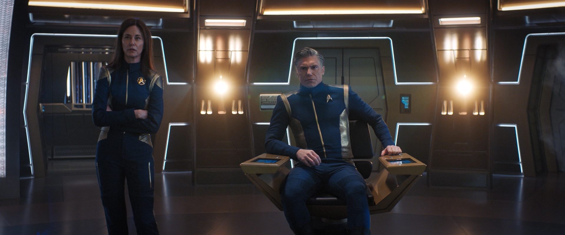 extant_StarTrekDiscovery_2x09-ProjectDaedalus_04687.jpg