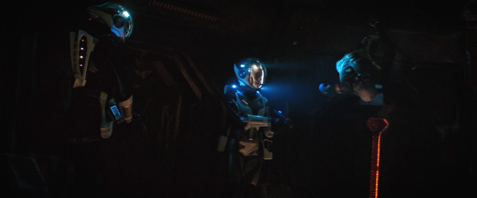extant_StarTrekDiscovery_2x09-ProjectDaedalus_04738.jpg