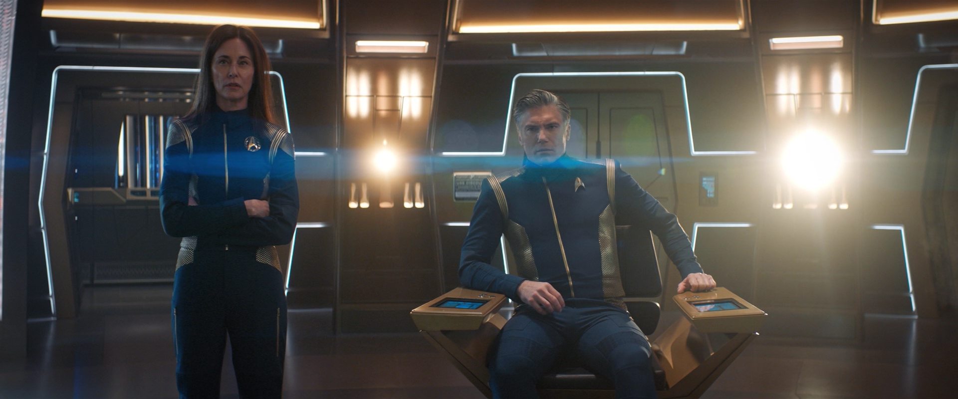 extant_StarTrekDiscovery_2x09-ProjectDaedalus_04869.jpg