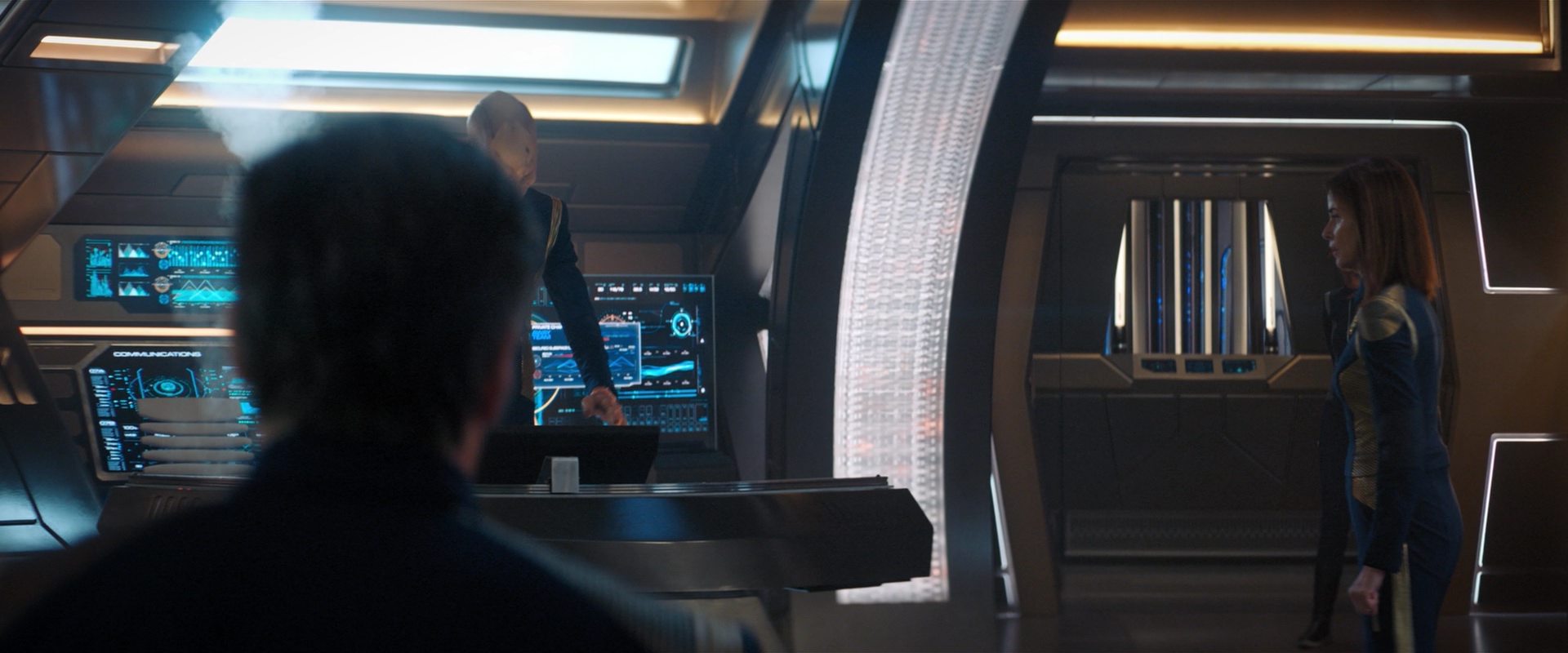 extant_StarTrekDiscovery_2x09-ProjectDaedalus_04927.jpg