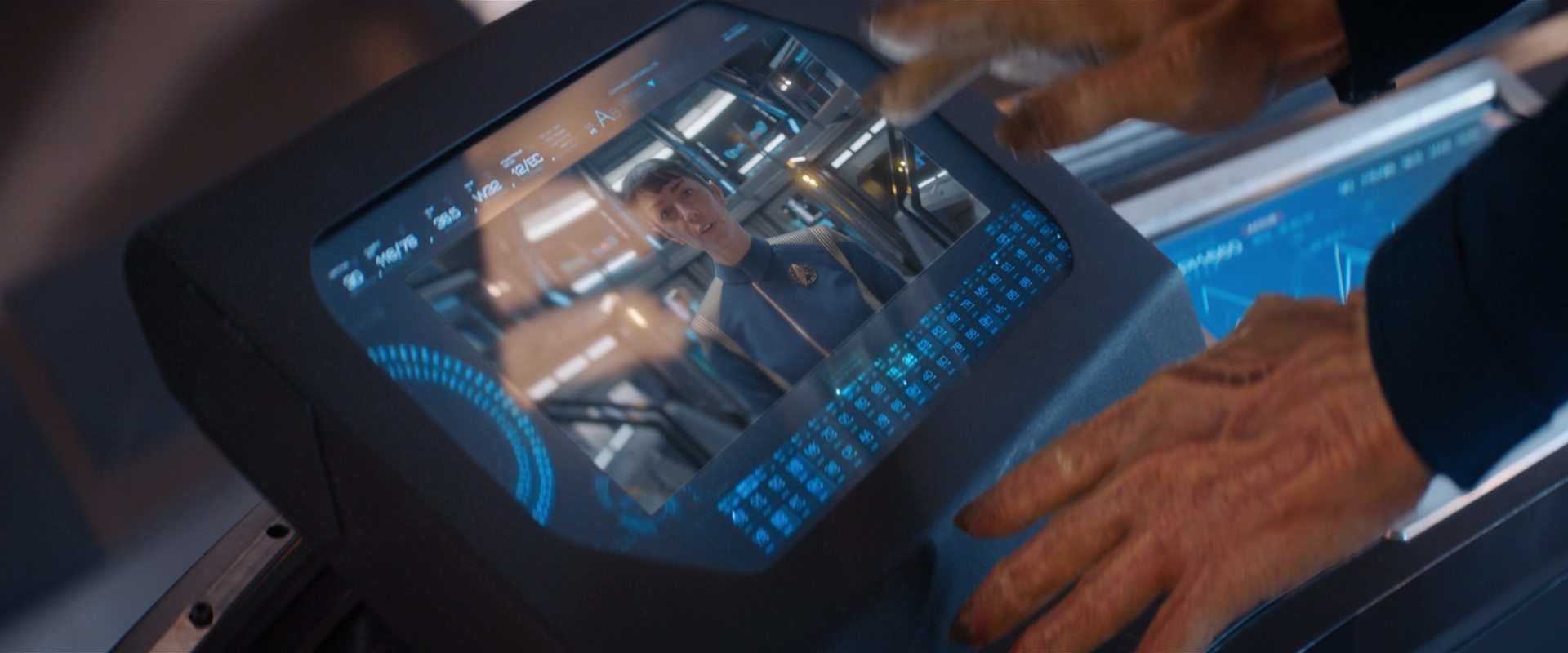 extant_StarTrekDiscovery_2x09-ProjectDaedalus_04949.jpg