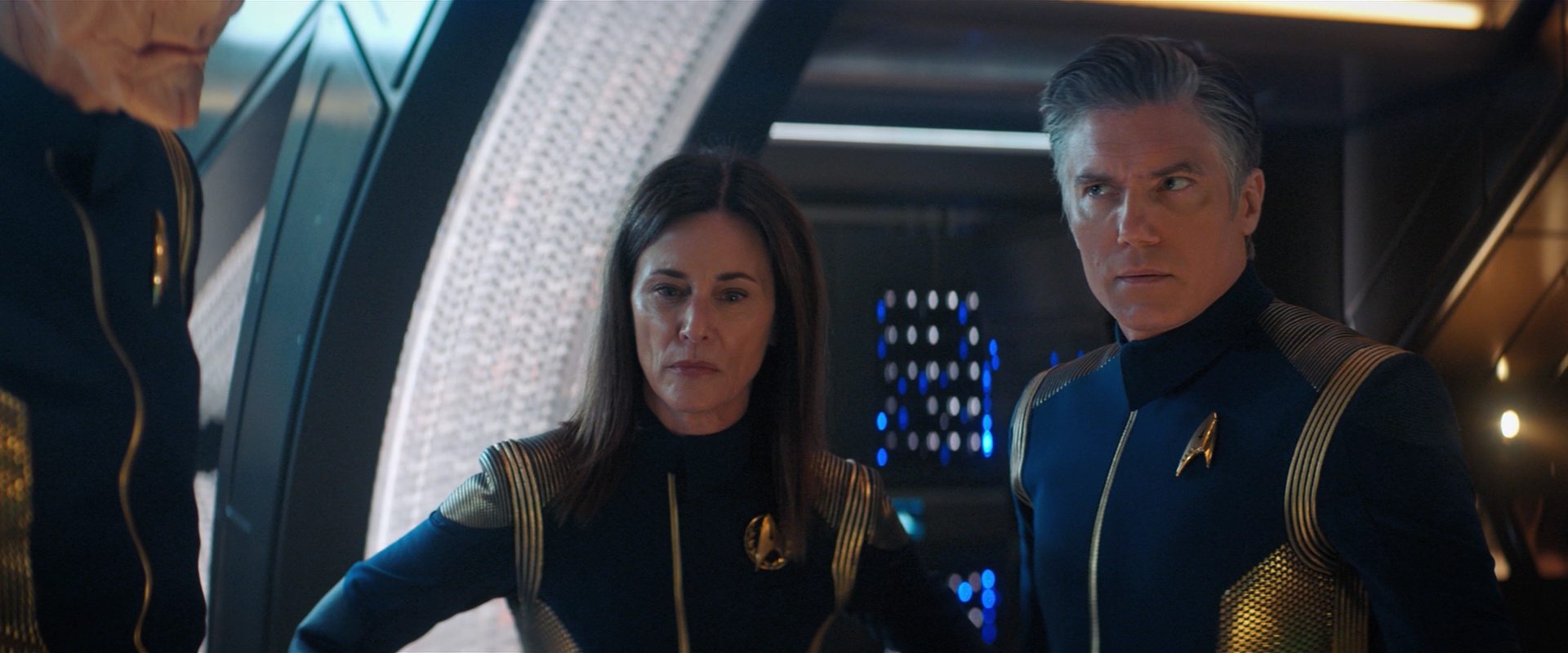 extant_StarTrekDiscovery_2x09-ProjectDaedalus_04957.jpg