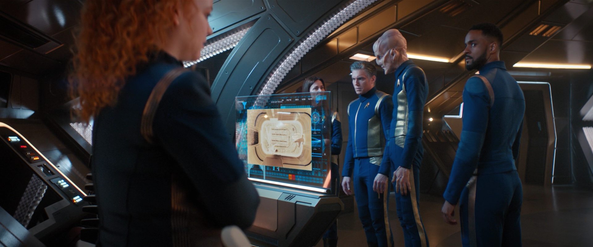 extant_StarTrekDiscovery_2x09-ProjectDaedalus_05029.jpg