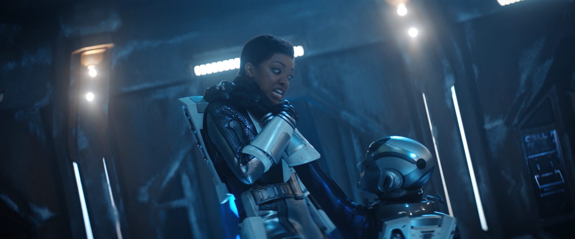extant_StarTrekDiscovery_2x09-ProjectDaedalus_05395.jpg