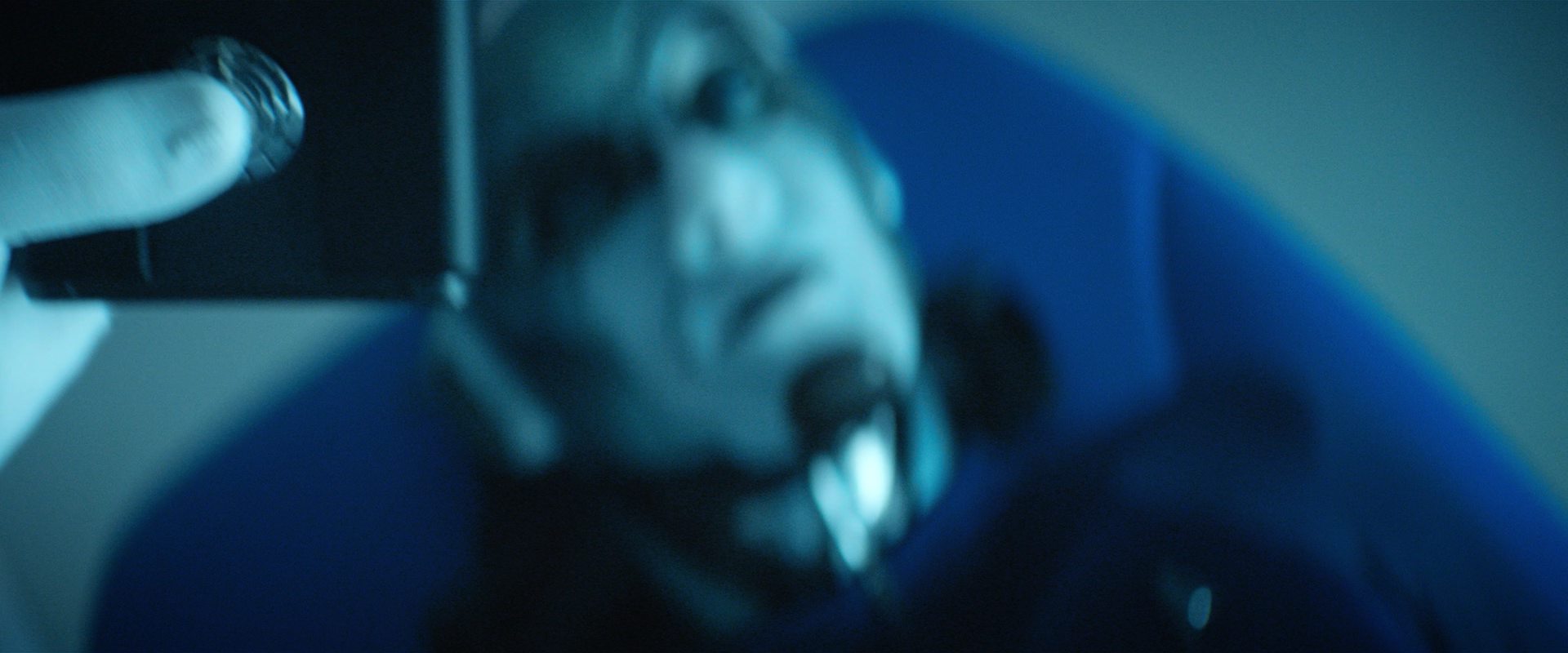 extant_StarTrekDiscovery_2x10-TheRedAngel_00177.jpg