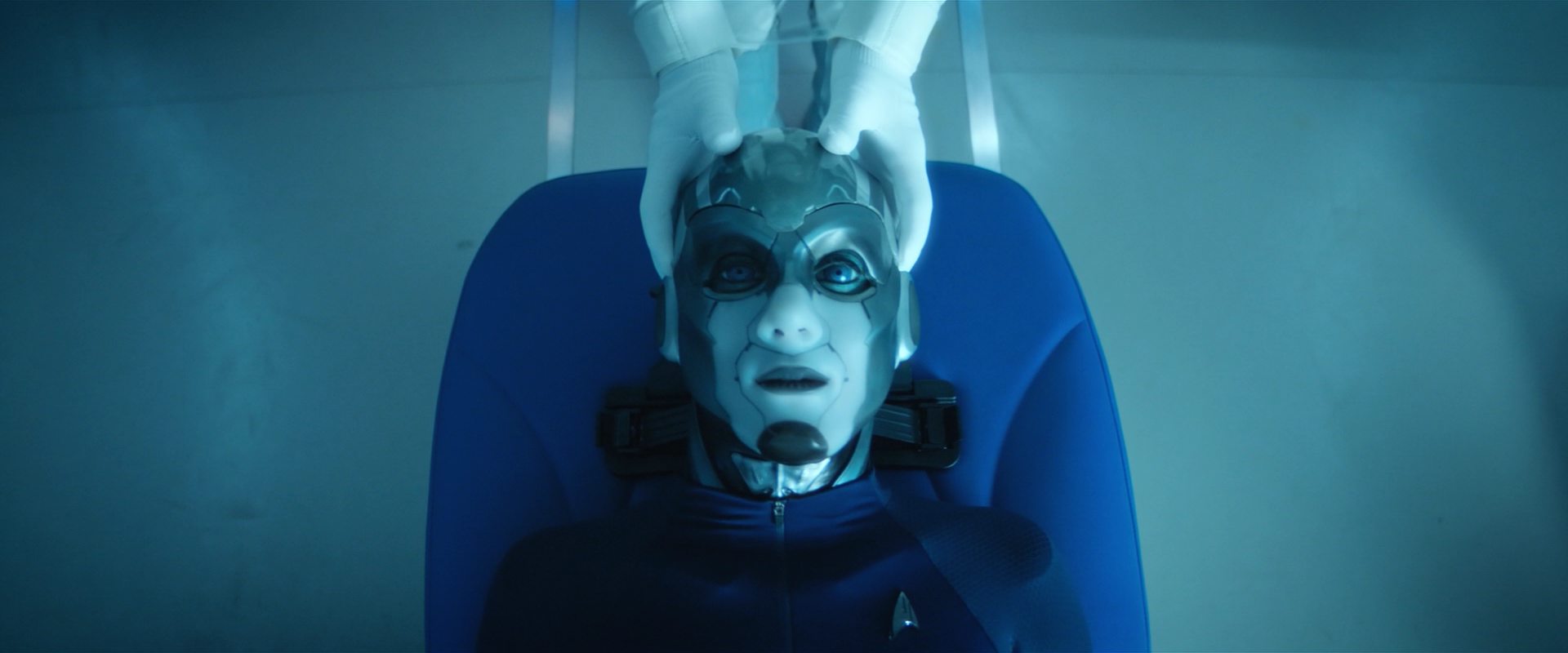 extant_StarTrekDiscovery_2x10-TheRedAngel_00234.jpg