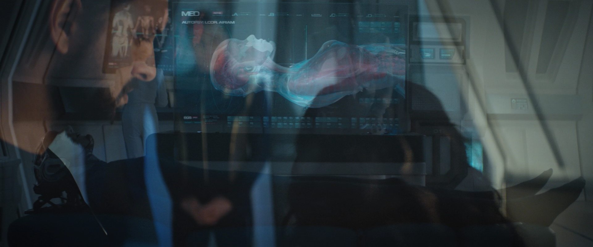 extant_StarTrekDiscovery_2x10-TheRedAngel_00254.jpg