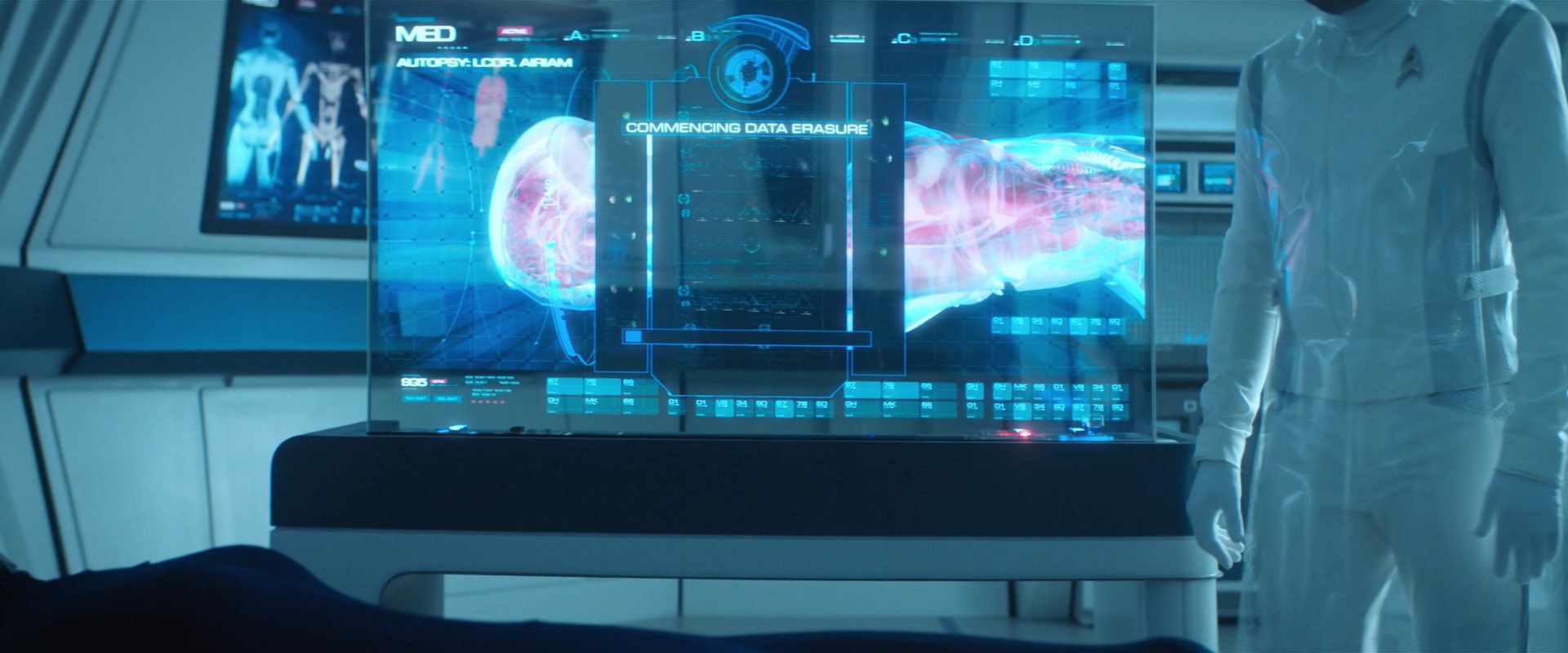 extant_StarTrekDiscovery_2x10-TheRedAngel_00265.jpg