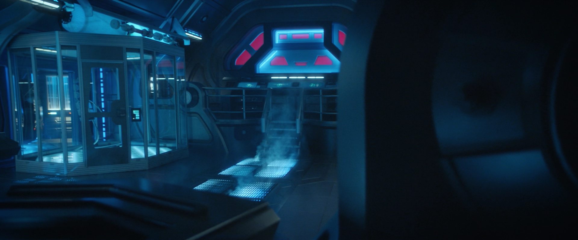 extant_StarTrekDiscovery_2x10-TheRedAngel_00319.jpg