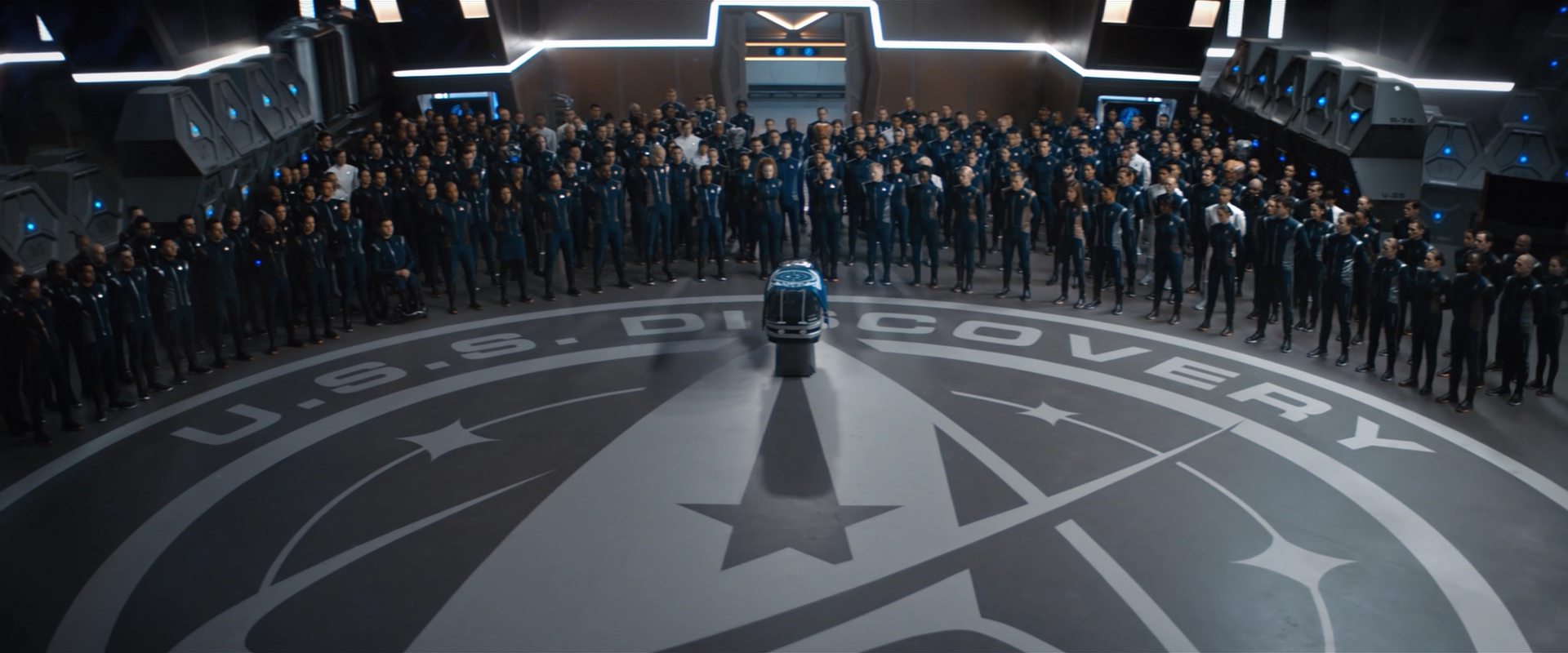 extant_StarTrekDiscovery_2x10-TheRedAngel_00464.jpg