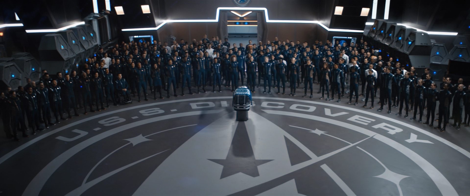 extant_StarTrekDiscovery_2x10-TheRedAngel_00467.jpg