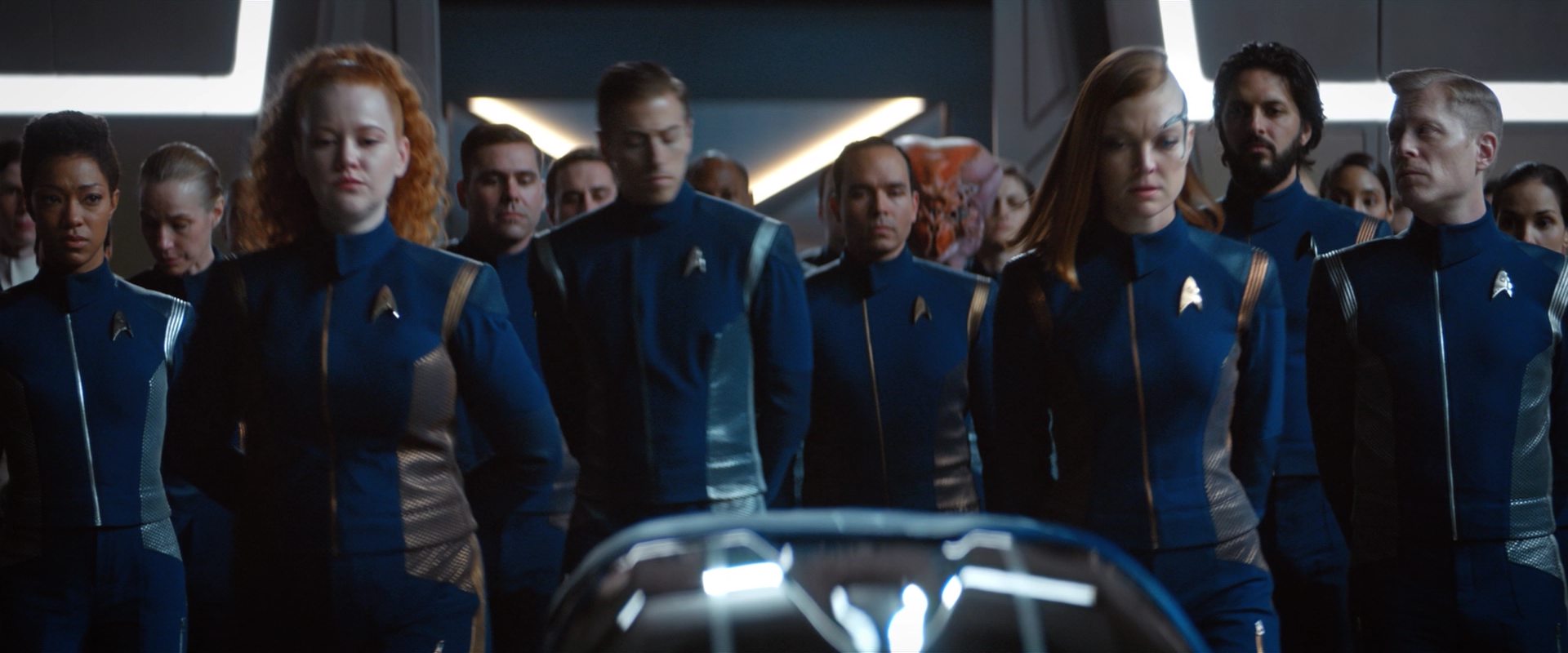 extant_StarTrekDiscovery_2x10-TheRedAngel_00524.jpg