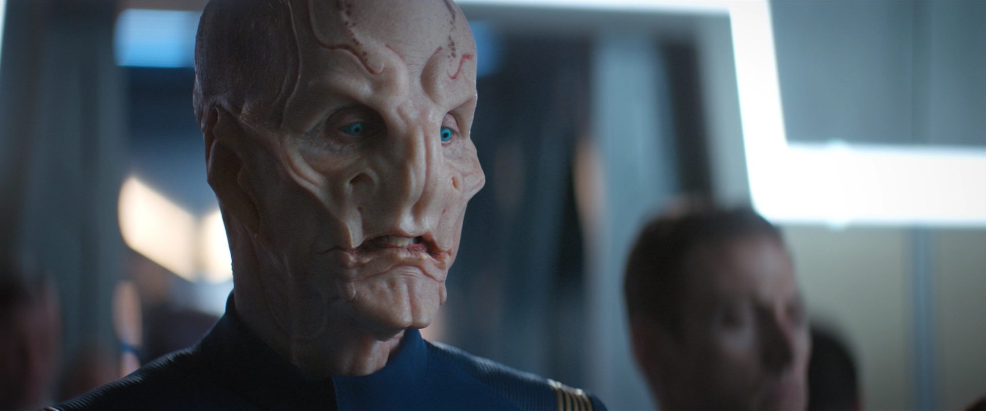extant_StarTrekDiscovery_2x10-TheRedAngel_00585.jpg