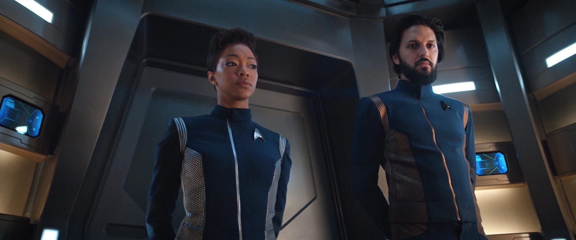 extant_StarTrekDiscovery_2x10-TheRedAngel_00639.jpg