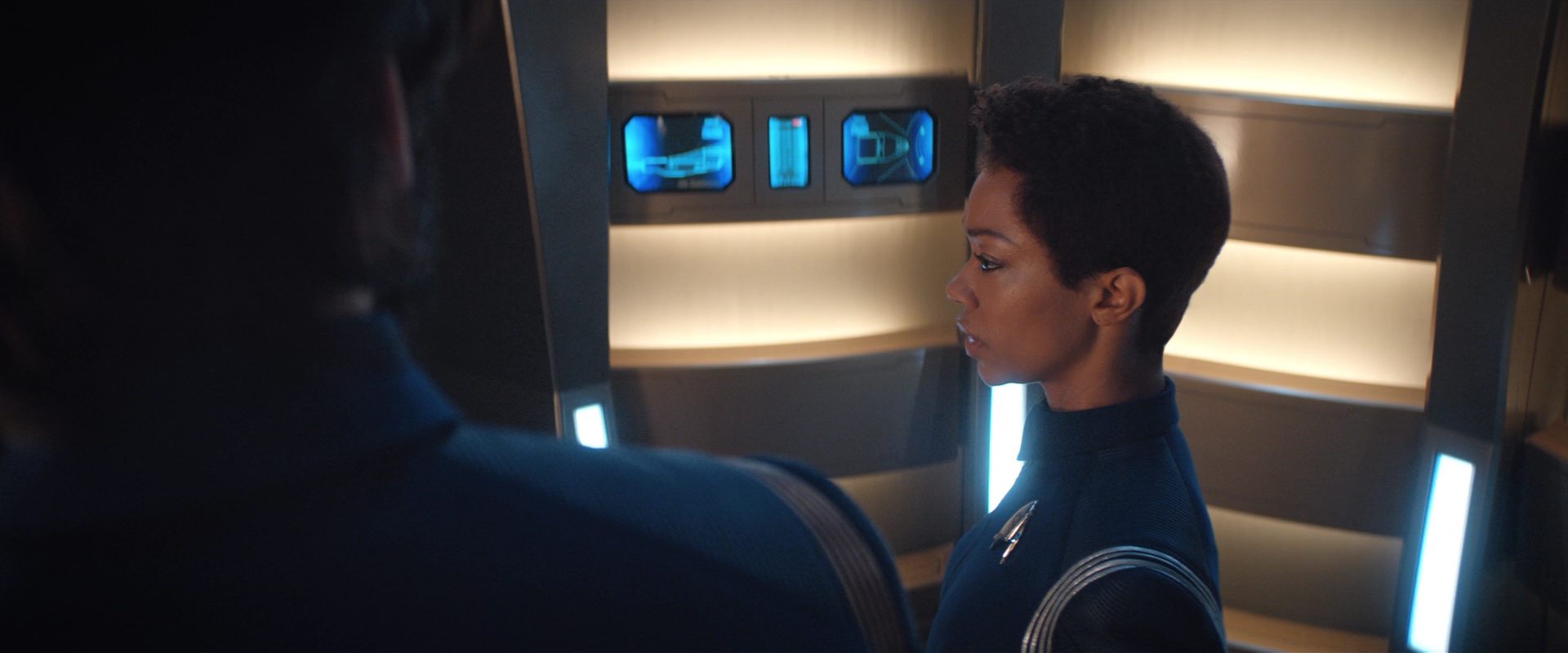 extant_StarTrekDiscovery_2x10-TheRedAngel_00645.jpg