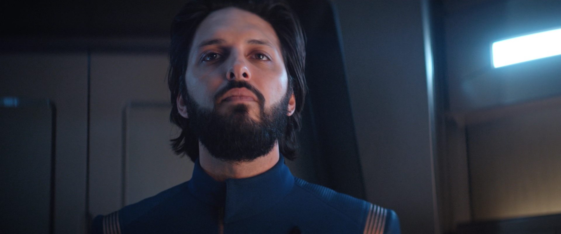 extant_StarTrekDiscovery_2x10-TheRedAngel_00781.jpg