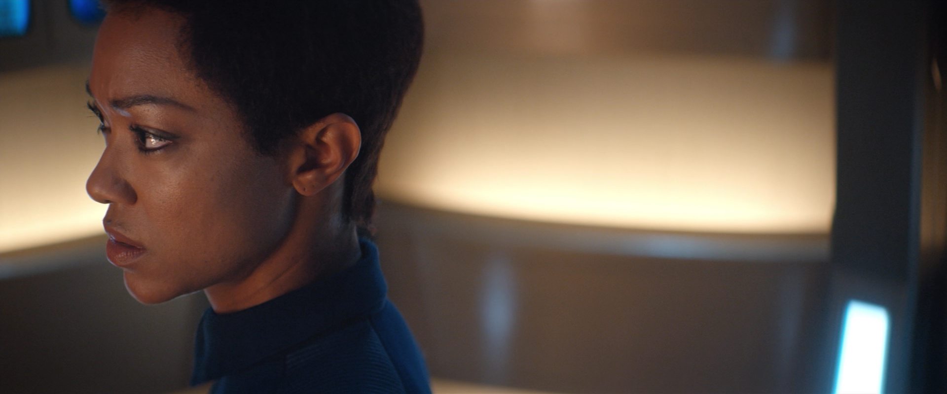 extant_StarTrekDiscovery_2x10-TheRedAngel_00787.jpg