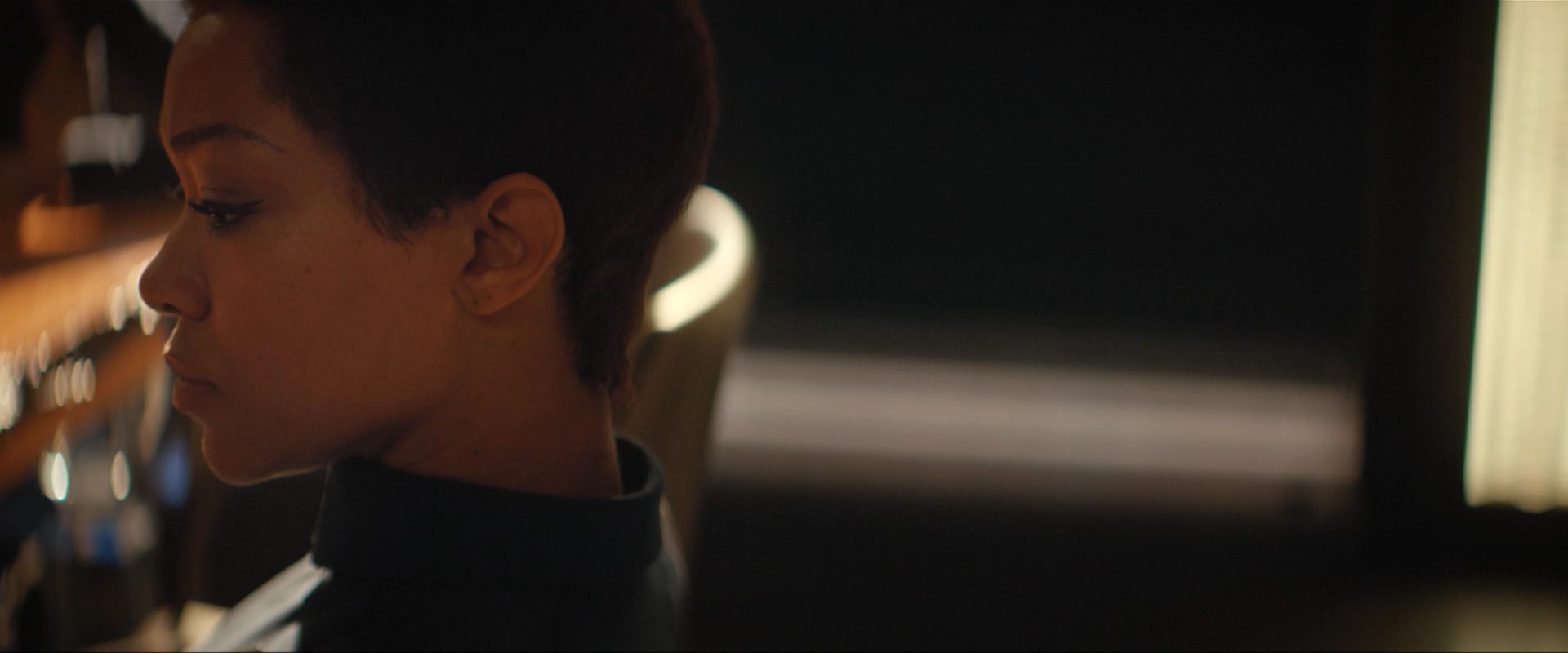 extant_StarTrekDiscovery_2x10-TheRedAngel_00791.jpg