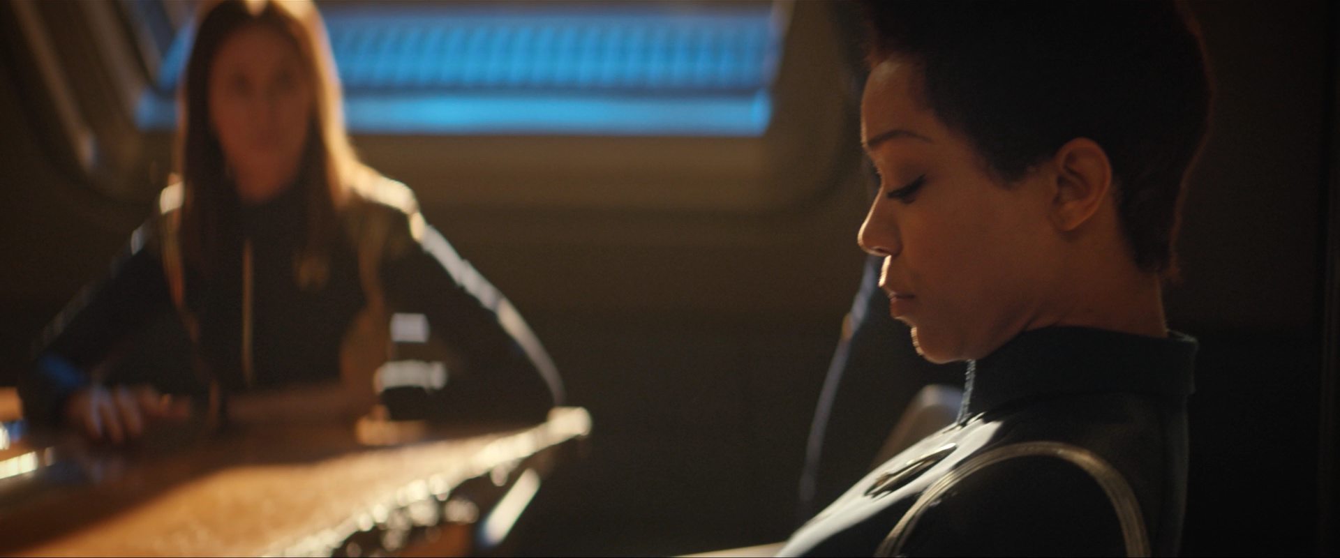 extant_StarTrekDiscovery_2x10-TheRedAngel_00798.jpg