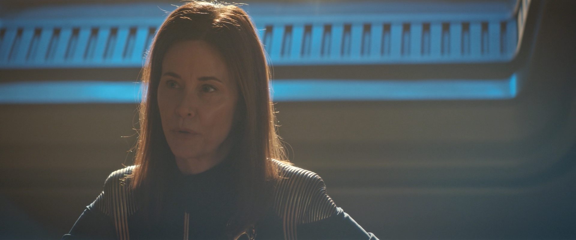 extant_StarTrekDiscovery_2x10-TheRedAngel_00818.jpg