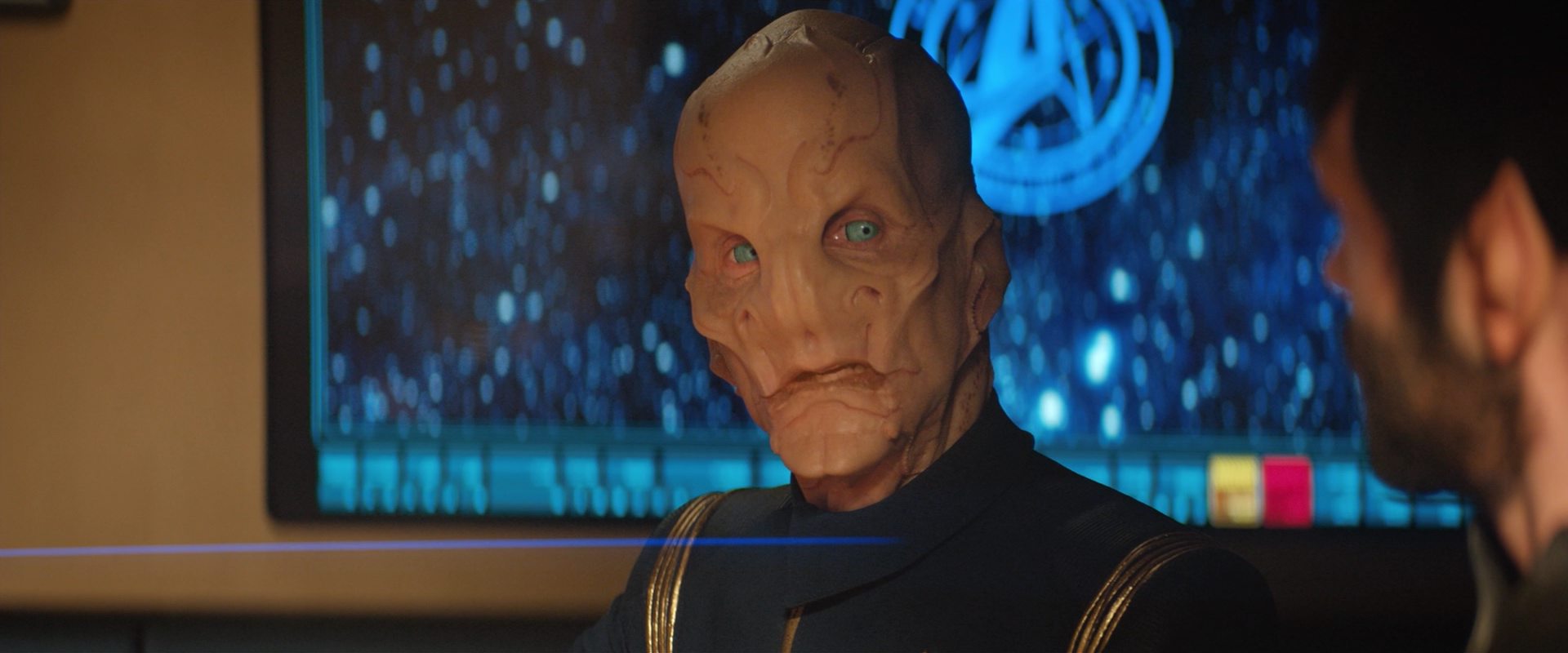 extant_StarTrekDiscovery_2x10-TheRedAngel_00870.jpg