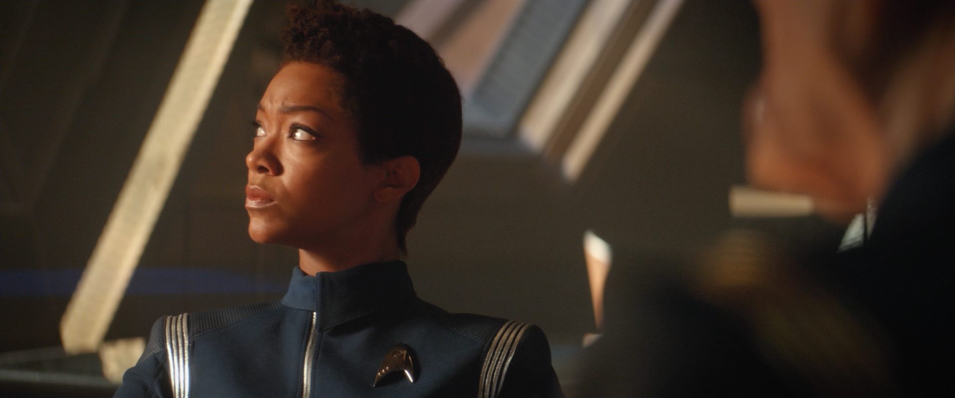 extant_StarTrekDiscovery_2x10-TheRedAngel_00895.jpg