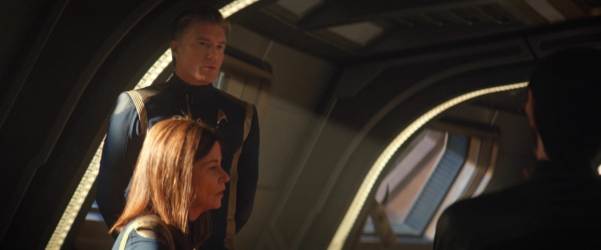 extant_StarTrekDiscovery_2x10-TheRedAngel_00908.jpg